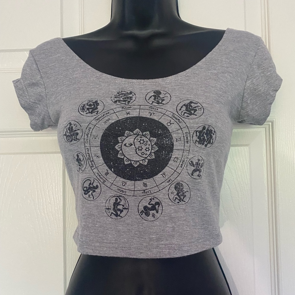 LA Hearts small  Zodiac crop top